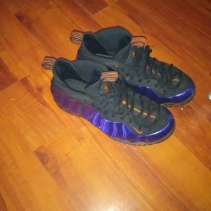 Nike Air Foamposite OnePhoenix Suns, Purple and Orange size 12
